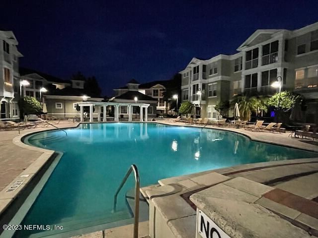 8290 GATE Parkway W 310, Jacksonville, FL 32216