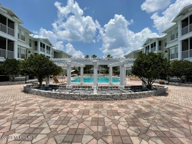 8290 GATE Parkway W 310, Jacksonville, FL 32216