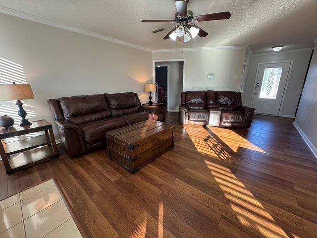 211 Brushfire, Dothan, AL 36305