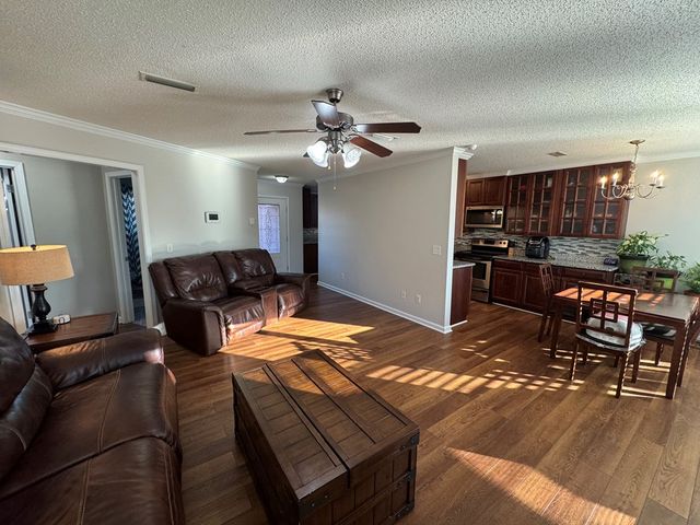 211 Brushfire, Dothan, AL 36305