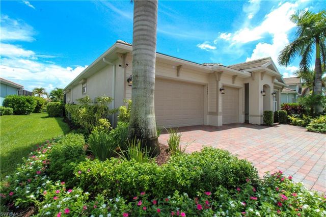 14849 Windward LN, Naples, FL 34114