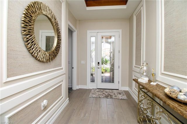 14849 Windward LN, Naples, FL 34114