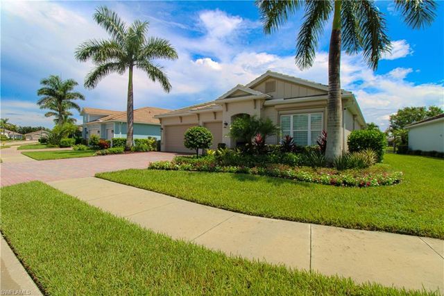 14849 Windward LN, Naples, FL 34114