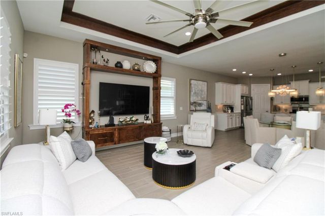 14849 Windward LN, Naples, FL 34114