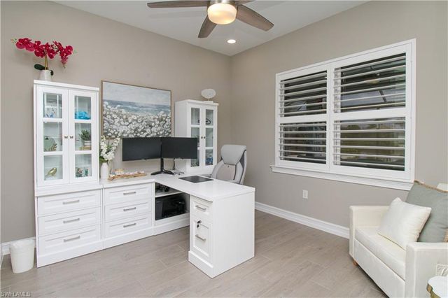 14849 Windward LN, Naples, FL 34114