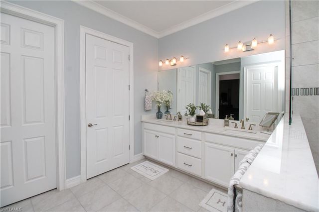 14849 Windward LN, Naples, FL 34114