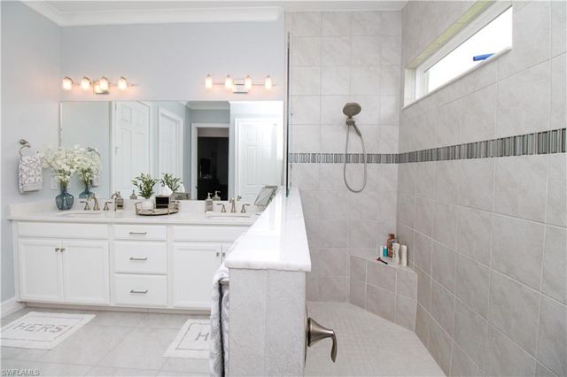 14849 Windward LN, Naples, FL 34114