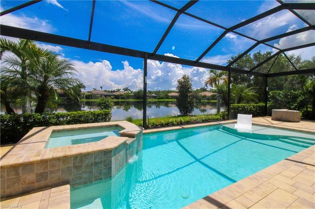 14849 Windward LN, Naples, FL 34114