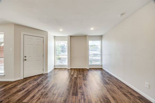 919 S Weatherred Drive 127, Richardson, TX 75080