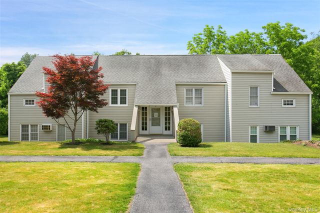 502 Holly Stream Court, Brewster, NY 10509
