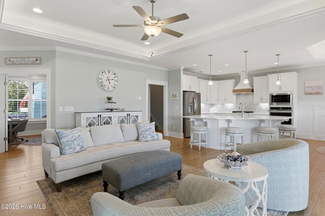 566 Moss Lake Lane, Holly Ridge, NC 28445