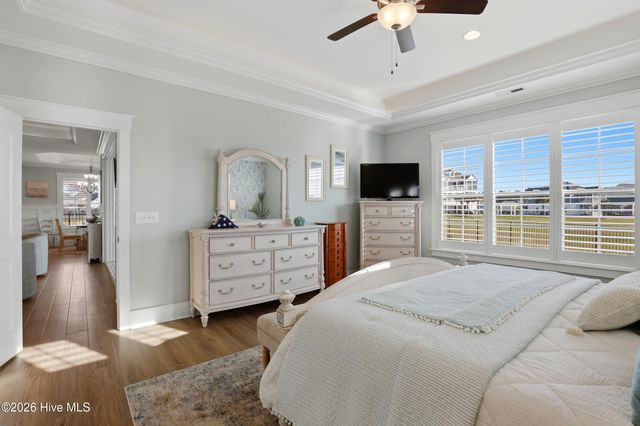 566 Moss Lake Lane, Holly Ridge, NC 28445