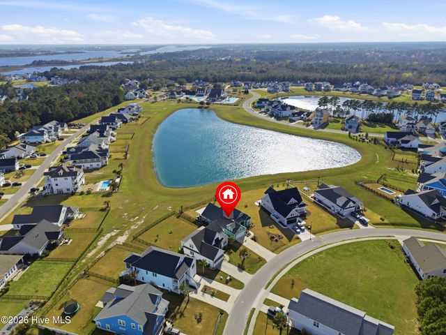 566 Moss Lake Lane, Holly Ridge, NC 28445
