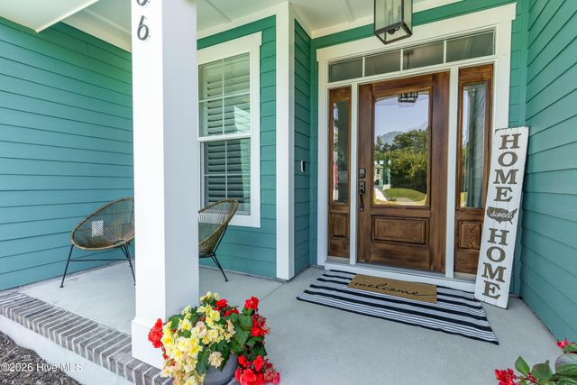 566 Moss Lake Lane, Holly Ridge, NC 28445