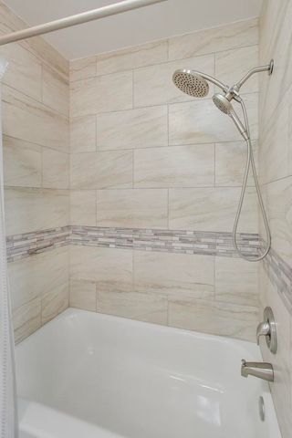 508 Beechwood Drive, Round Lake, IL 60073