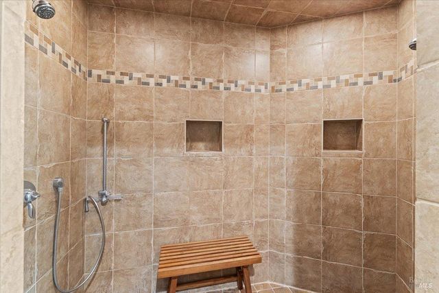 22355 Chianti Rd, Geyserville, CA 95441