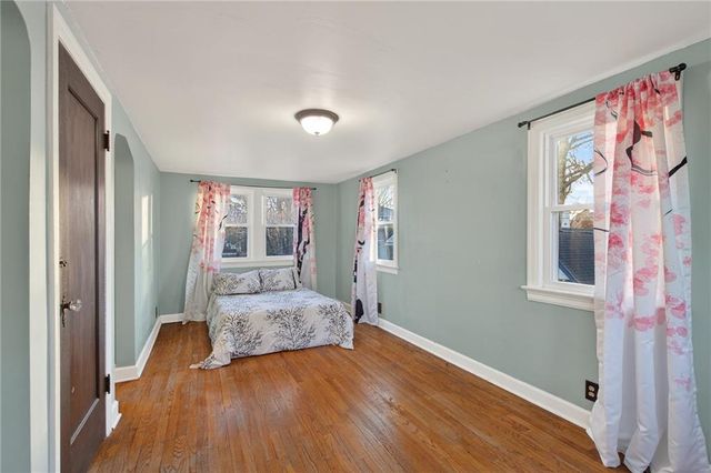 7404 Walnut Street, Kansas City, MO 64114