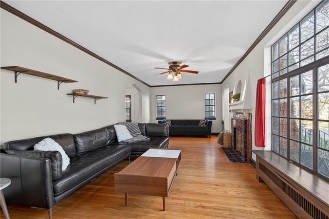 7404 Walnut Street, Kansas City, MO 64114