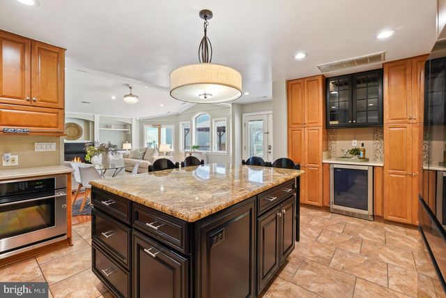6036 ARMSTRONG CT, Alexandria, VA 22315