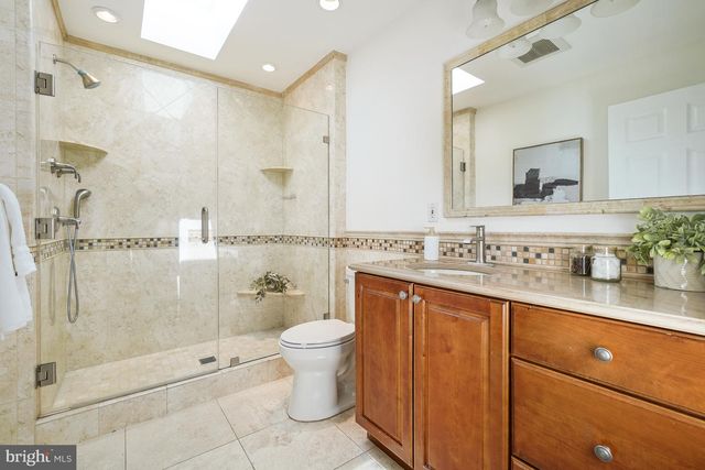 6036 ARMSTRONG CT, Alexandria, VA 22315