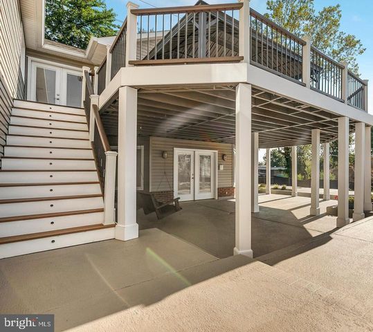 6036 ARMSTRONG CT, Alexandria, VA 22315