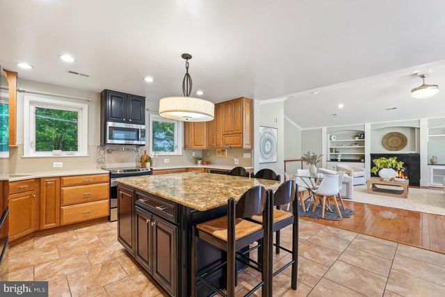 6036 ARMSTRONG CT, Alexandria, VA 22315