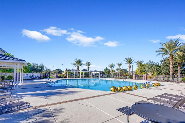 2555 S Benton, Mesa, AZ 85209