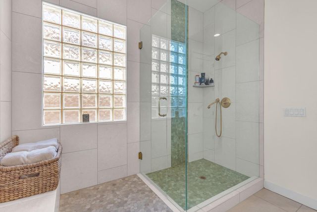 2555 S Benton, Mesa, AZ 85209