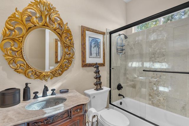 2555 S Benton, Mesa, AZ 85209