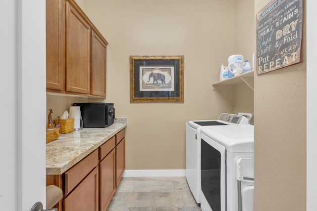 2555 S Benton, Mesa, AZ 85209