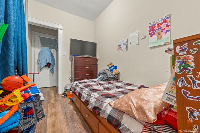 1517 jefferson Avenue 1 a, Brooklyn, NY 11237