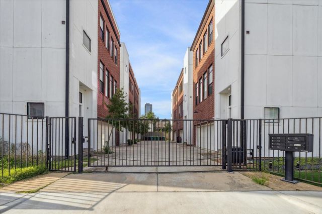 1408 Ruthven Street, Houston, TX 77019
