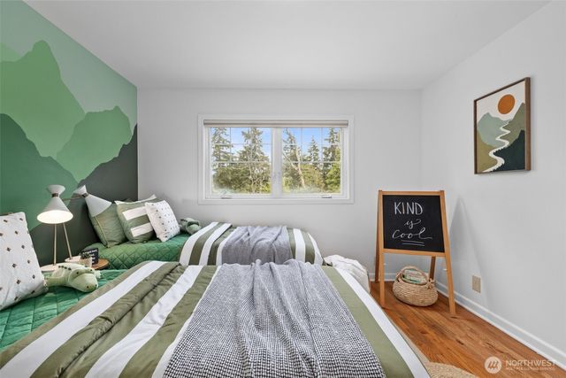 10835 35th Avenue SW, Seattle, WA 98146
