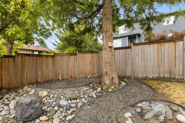10835 35th Avenue SW, Seattle, WA 98146