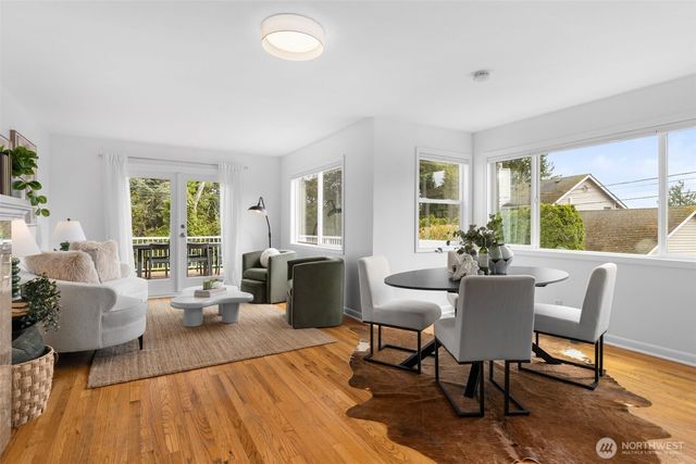 10835 35th Avenue SW, Seattle, WA 98146