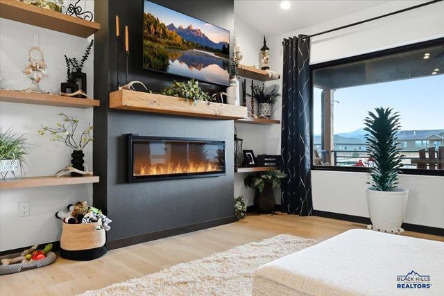 2444 TALISKER AVENUE, Spearfish, SD 57783