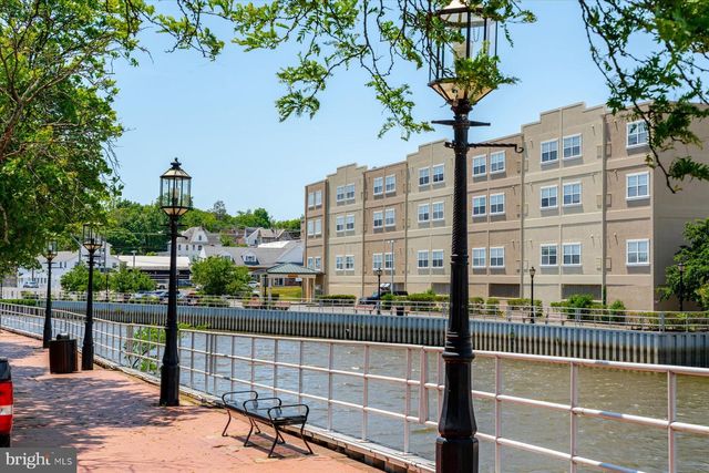 81 W COMMERCE ST, Bridgeton, NJ 08302