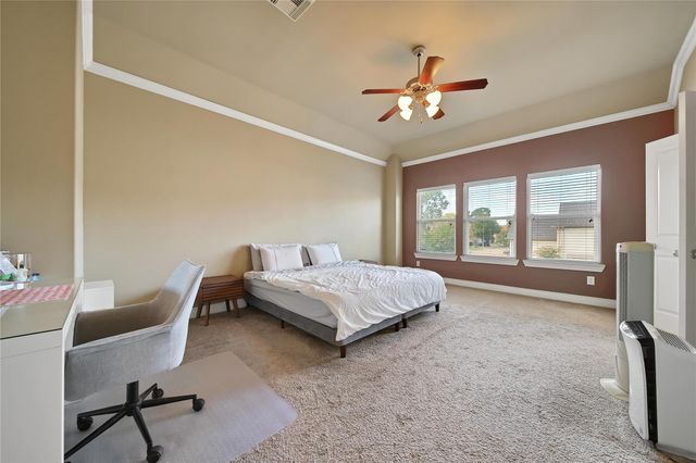 1113 Sherwood Trails, Houston, TX 77043