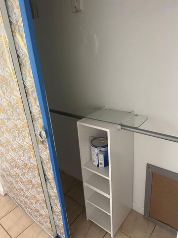 645 NW 2nd St, Florida City, FL 33034