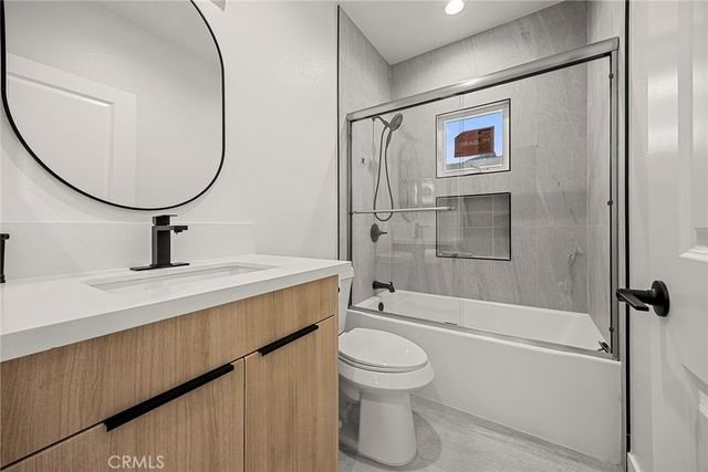7692 9th Street 105, Buena Park, CA 90621