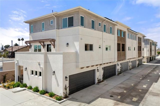 7692 9th Street 105, Buena Park, CA 90621