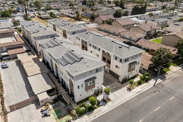 7692 9th Street 105, Buena Park, CA 90621