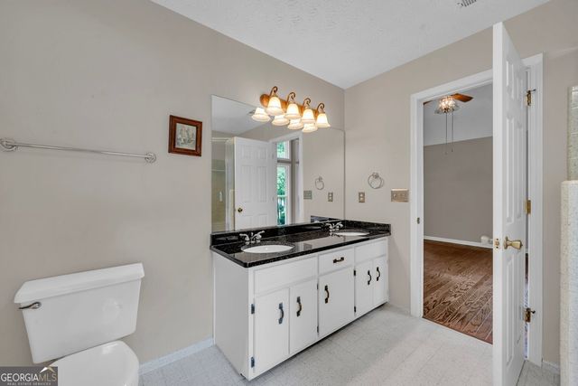 65 Pointe View Court, Jackson, GA 30233
