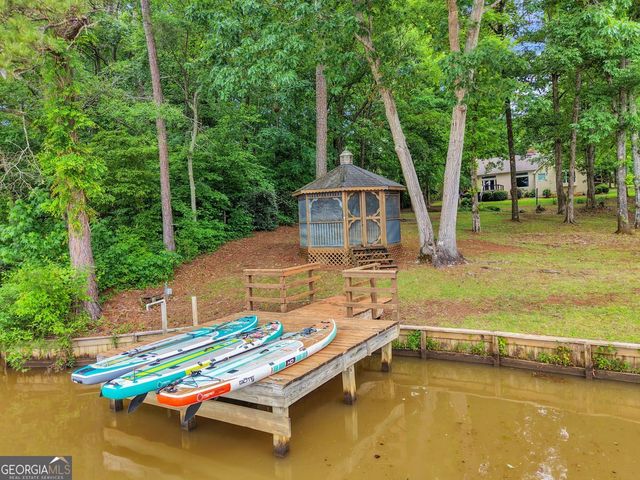 65 Pointe View Court, Jackson, GA 30233
