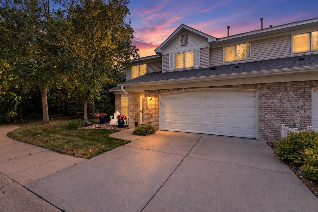 10100 Bridgehill Terrace, Eden Prairie, MN 55347 — exterior