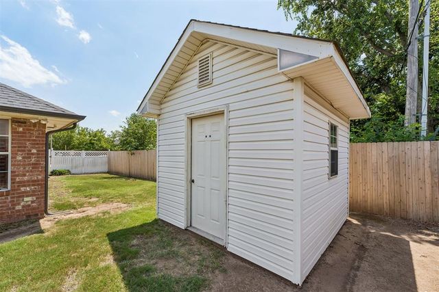 953 NW 15th Street, Oklahoma City, OK 73160