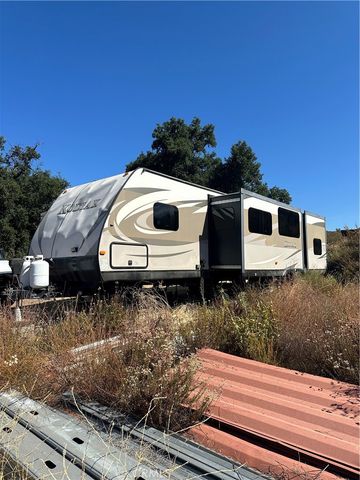 35500 Benton Road, Hemet, CA 92544