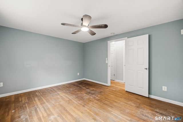 11 Top View Drive, Simsbury, CT 06089