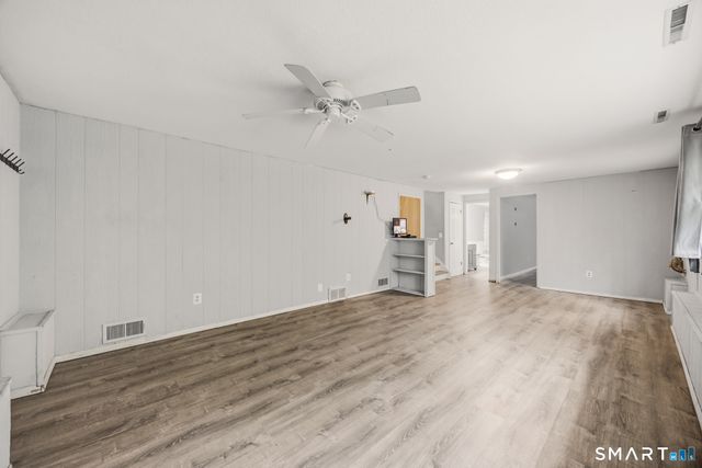 11 Top View Drive, Simsbury, CT 06089