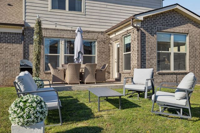 606 Rumsford Ln, Mount Juliet, TN 37122